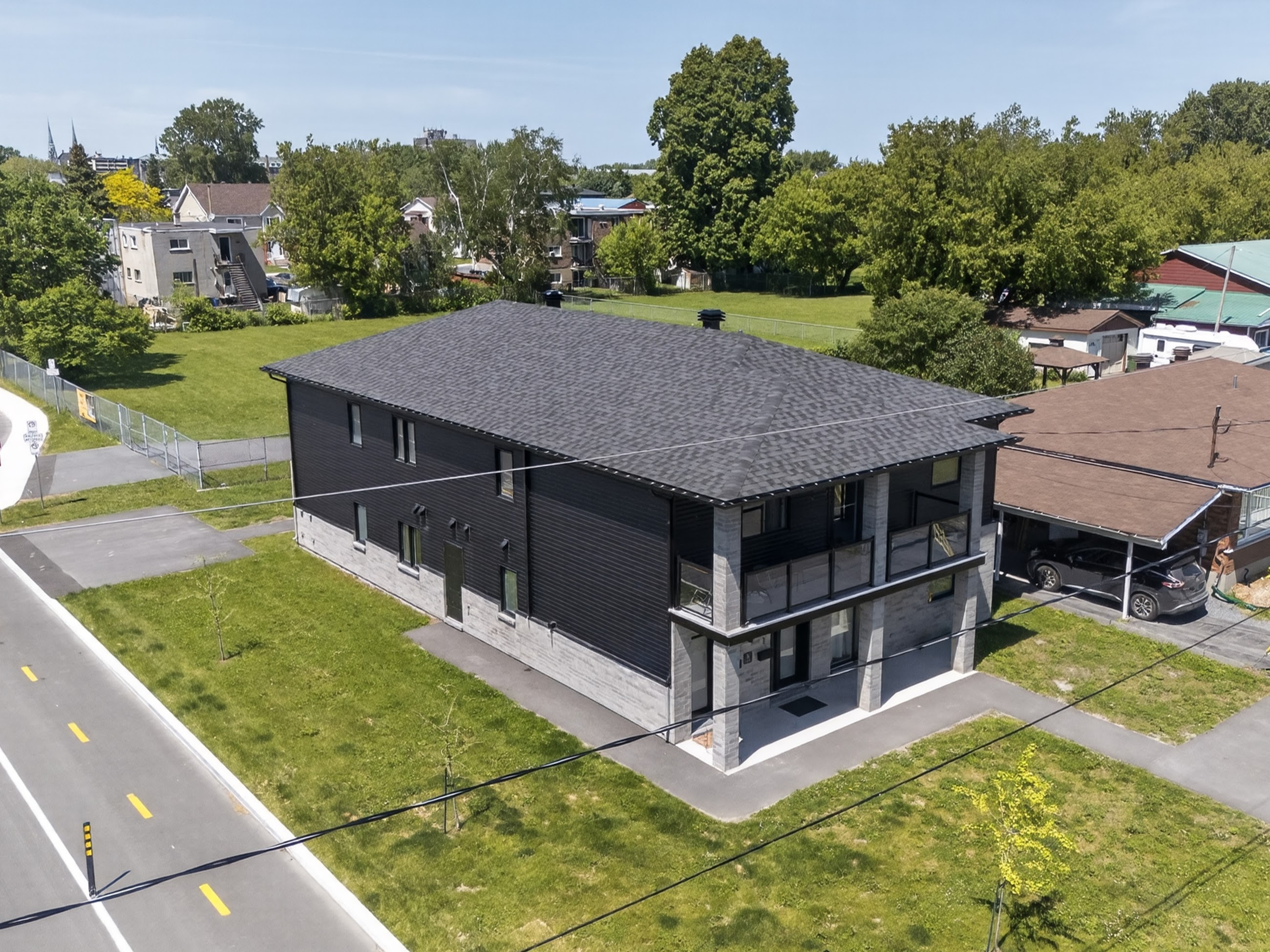 Immeuble multilogement Groupe Oval à Salaberry-de-Valleyfield